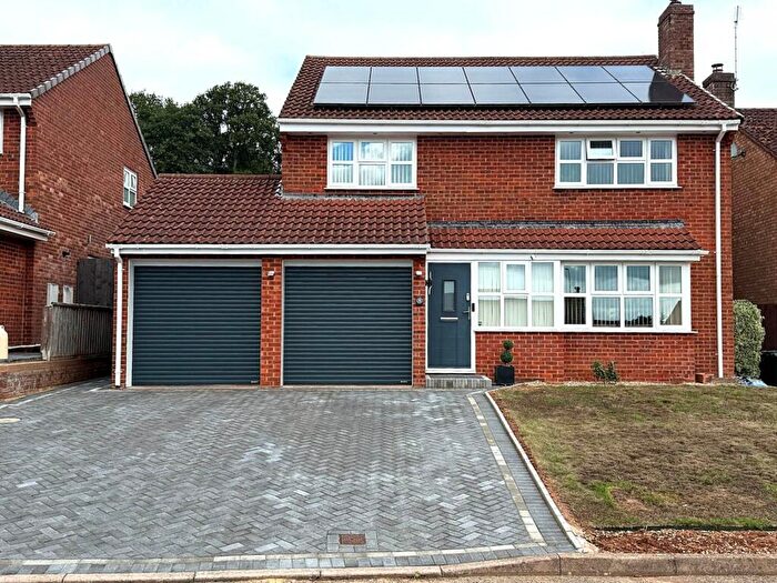 4 Bedroom Detached House For Sale In Lincoln Close, Exmouth, EX8