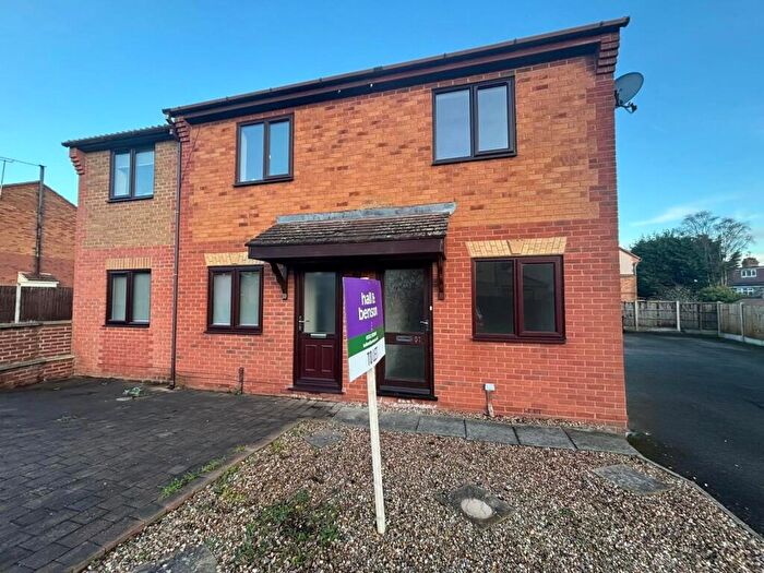 2 Bedroom Semi Detached House To Rent In Ashton Close, Swanwick, Alfreton, DE55