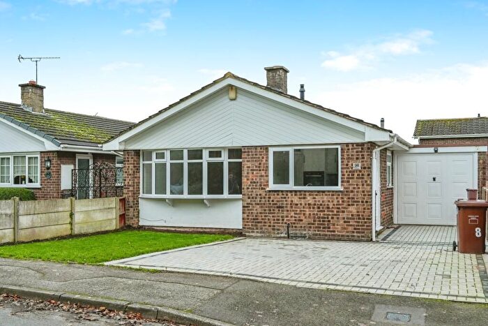 3 Bedroom Bungalow To Rent In Butts Lane, Cannock, WS11