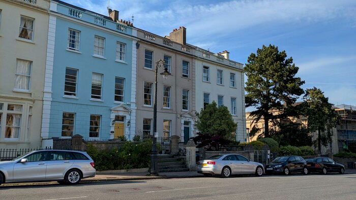 1 Bedroom Flat To Rent In Sutherland House &#; Ground, BS8