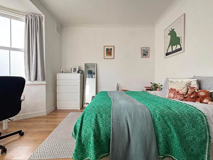 5 Bedroom Terraced House To Rent In Brayards Road, Peckham, SE15