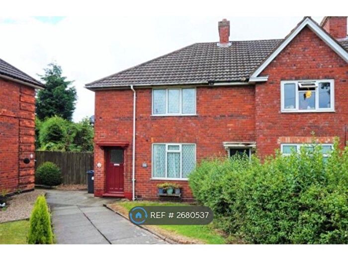 3 Bedroom Semi Detached House To Rent In Cooksey Lane, Birmingham, B44