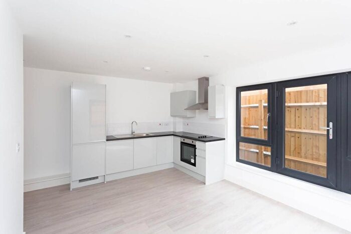 1 Bedroom Flat To Rent In Marlowes, , Hemel Hempstead, HP1