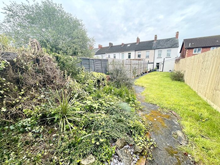 3 Bedroom End Of Terrace House For Sale In Newport Road, Caldicot, Mon., NP26