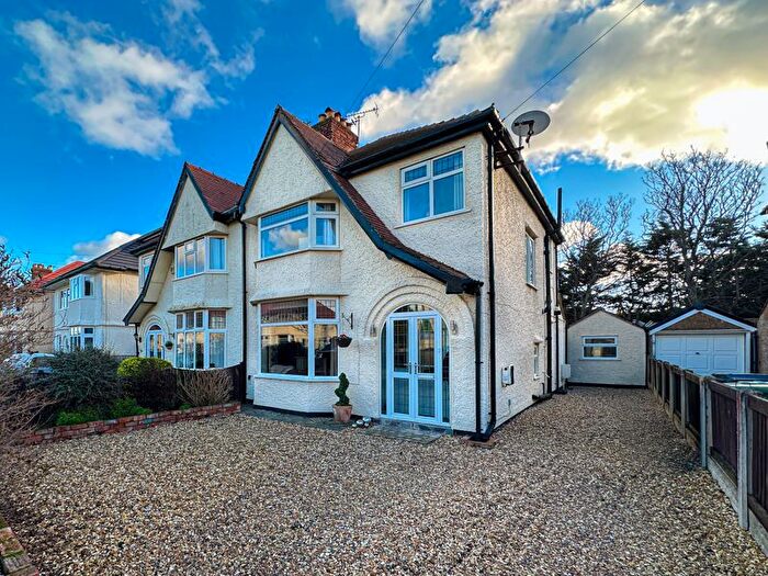 3 Bedroom Semi-detached House For Sale In Ashford Road, Meols, Wirral, CH47