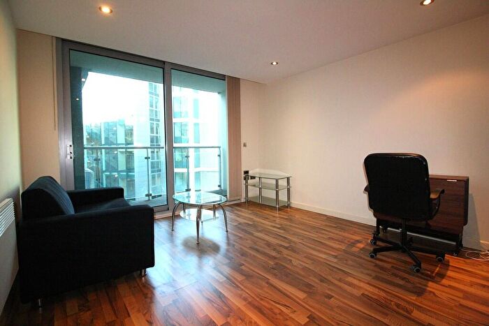1 Bedroom Apartment To Rent In City Point, Solly Street, Sheffield, S1