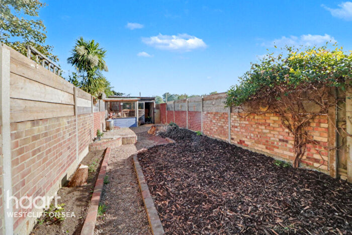 3 Bedroom Terraced House For Sale In High Street, Southend-On-Sea, SS3
