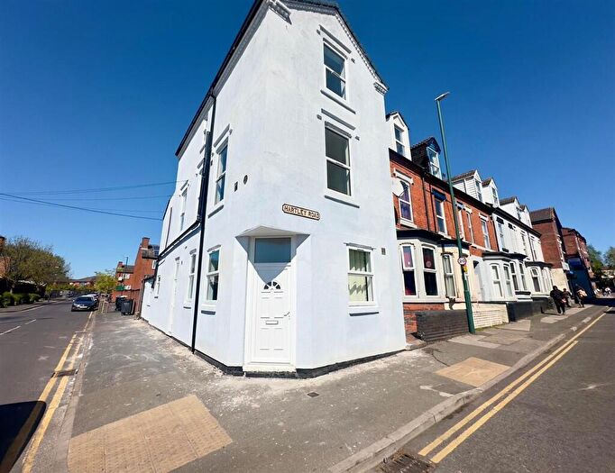 4 Bedroom Block Of Apartments For Sale In Hartley Road, Nottingham, NG7