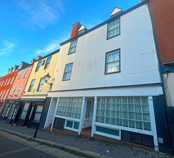 1 Bedroom Flat To Rent In Lower North Street, Exeter, EX4