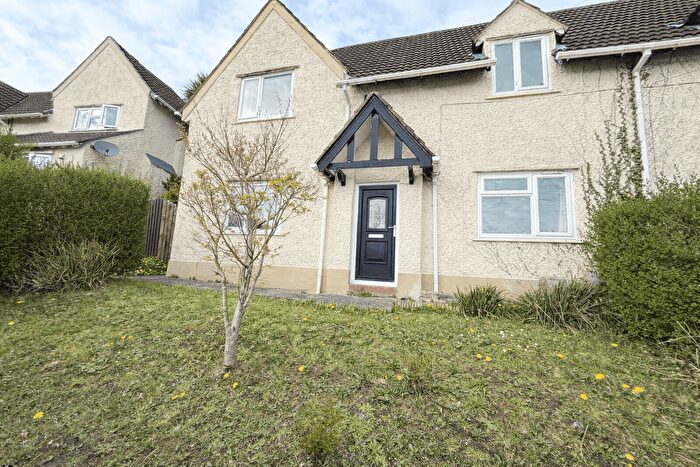 3 Bedroom Semi Detached House For Sale In Loughor, SA4