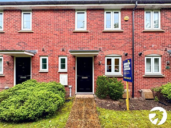 2 Bedroom Terraced House For Sale In Batten Walk, Maidstone, Kent, ME17