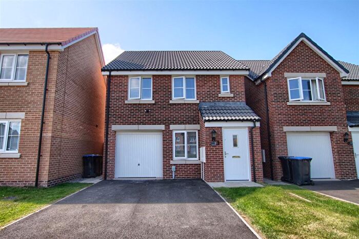 3 Bedroom Detached House For Sale In Mosely Close, Hemlington, TS8