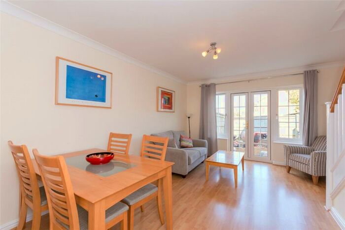 2 Bedroom Terraced House To Rent In Lynn Close, Marston, OX3