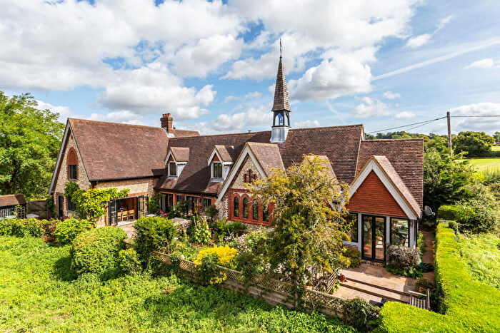 4 Bedroom Detached House For Sale In Woodlands, Bramdean, Alresford, Hampshire, SO24