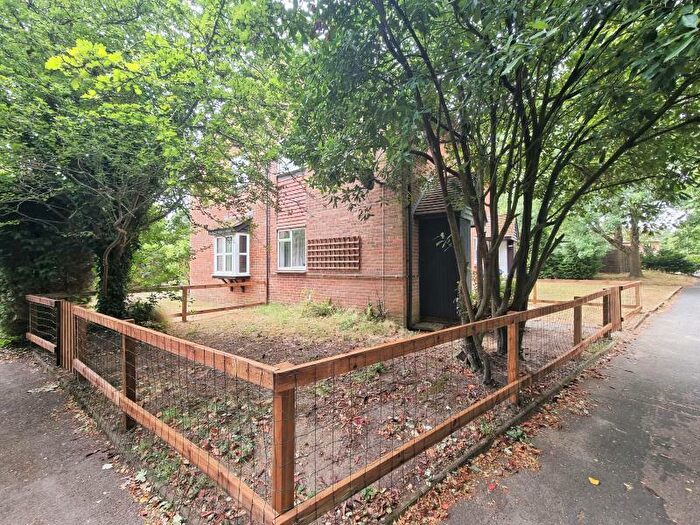 1 Bedroom Semi-Detached House To Rent In Goldsworth Park, GU21