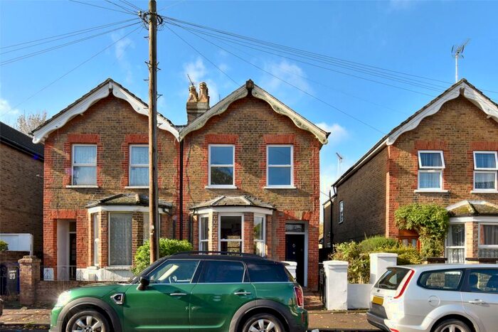 2 Bedroom Semi-Detached House To Rent In Vansittart Road, Windsor, Berkshire, SL4