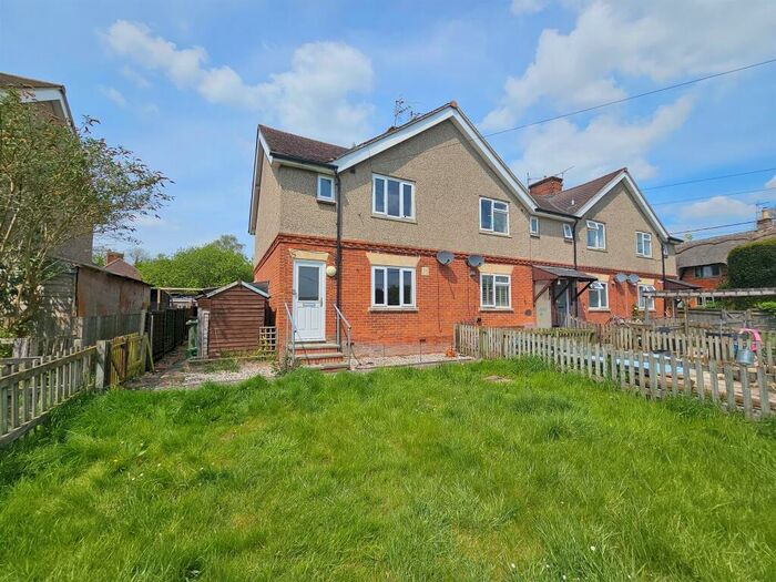 3 Bedroom End Of Terrace House For Sale In The Granthams, Lambourn, Hungerford, RG17