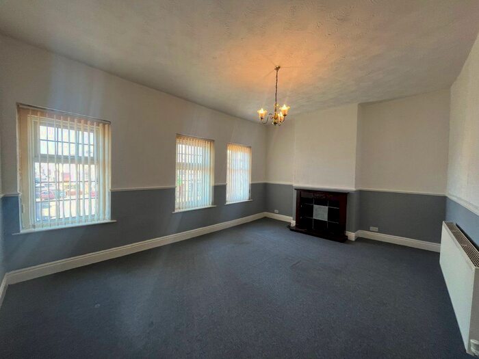 2 Bedroom Flat To Rent In Ward Street, Blackpool, Lancashire, FY1