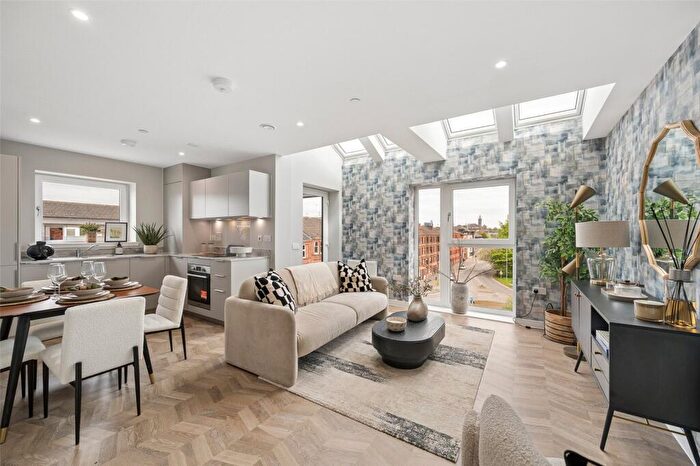 2 Bedroom Penthouse For Sale In Plot - West, Beith Street, Partick, G11