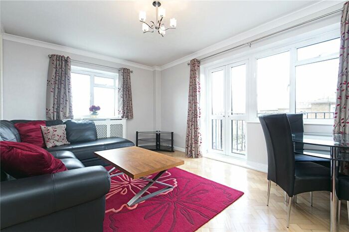 2 Bedroom Flat To Rent In Fettes House, Wellington Road, NW8