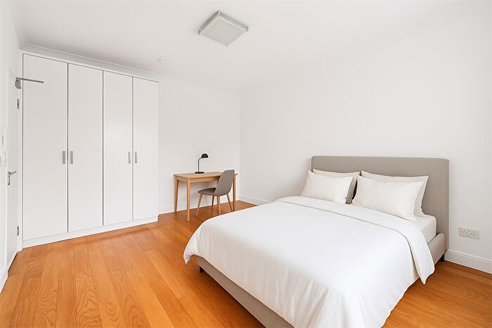 Studio To Rent In Windsor Road, W5