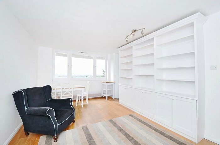 1 Bedroom Flat To Rent In Hornsey Lane, Highgate, London, N6