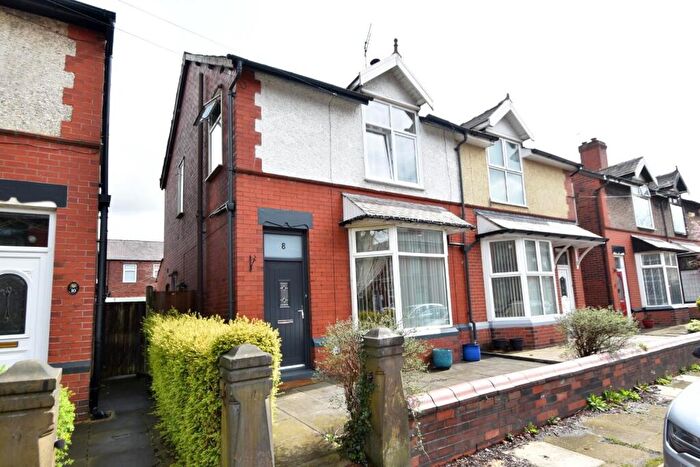 3 Bedroom Semi Detached House For Sale In Halvard Avenue, Limefield, Bury, BL9