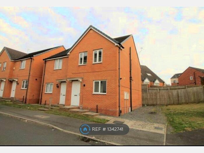 3 Bedroom Semi-Detached House To Rent In Sun Street, Thornaby, Stockton-On-Tees, TS17