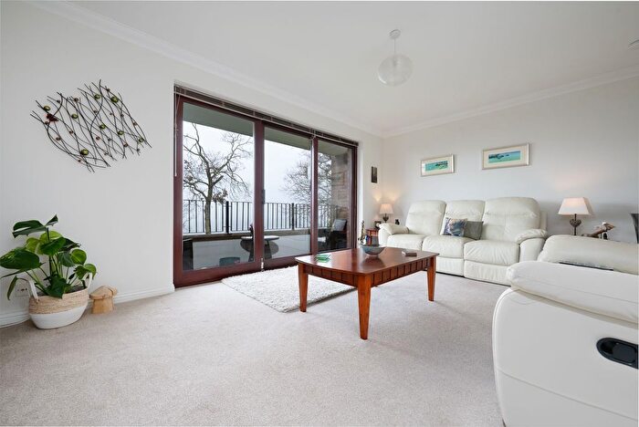 2 Bedroom Flat For Sale In Highfield Court, Skelmorlie, PA17