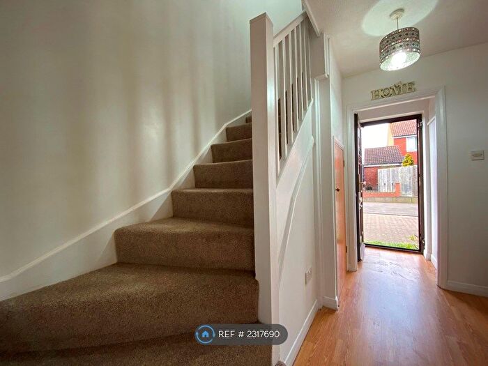 2 Bedroom End Of Terrace House To Rent In St. Michaels Close, London, E16