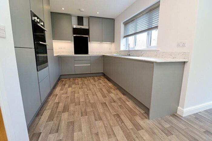 3 Bedroom Semi-Detached House To Rent In Lincoln Road, Saxilby, LN1