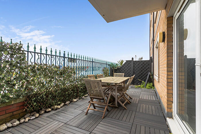 3 Bedroom Apartment To Rent In Copenhagen Court, Brighton Marina Village, BN2