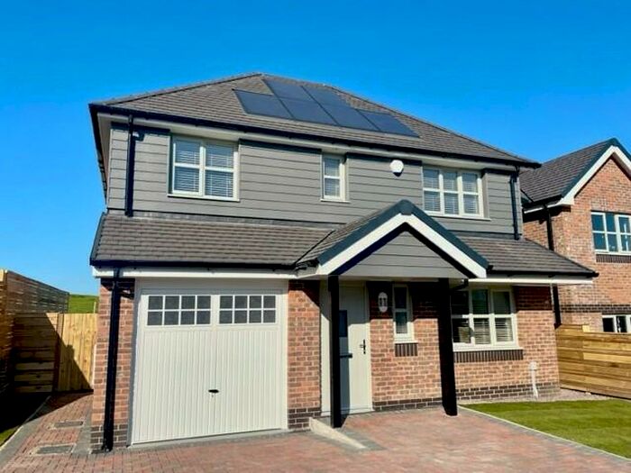 3 Bedroom House To Rent In Parc Pentywyn, Deganwy, LL31