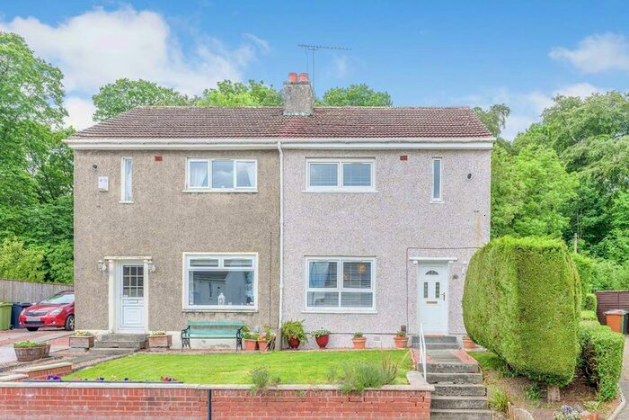 2 Bedroom Semi-Detached House To Rent In Woodside Avenue, Thornliebank, Glasgow, G46