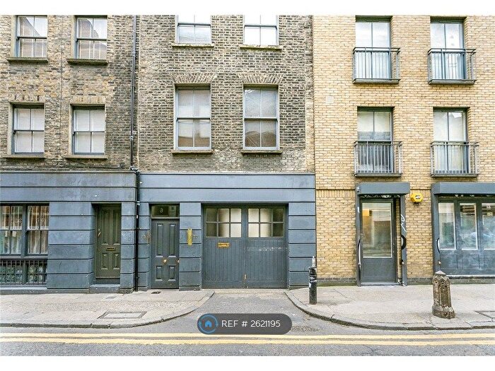 2 Bedroom Flat To Rent In Wheler Street, London, E1