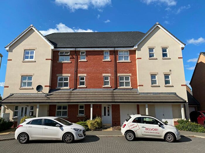 1 Bedroom Flat To Rent In Draper Close, Andover, SP11