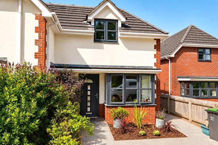 3 Bedroom Semi-Detached House For Sale In Hillbury Road, Alderholt, Fordingbridge, Dorset, SP6