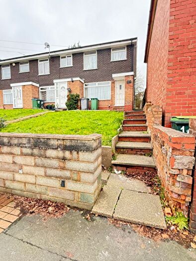 3 Bedroom End Terrace House To Rent In Dudley Road East, Oldbury, B69