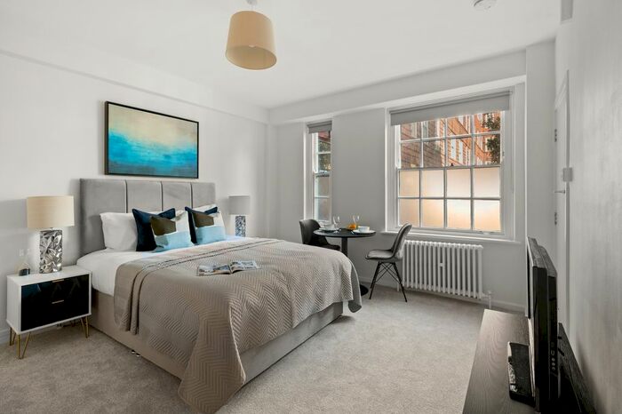 Studio To Rent In Howard House, Dolphin Square, Chichester Street, London, SW1V