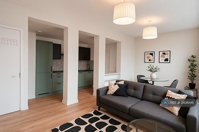 1 Bedroom Flat To Rent In Candleriggs, Glasgow, G1