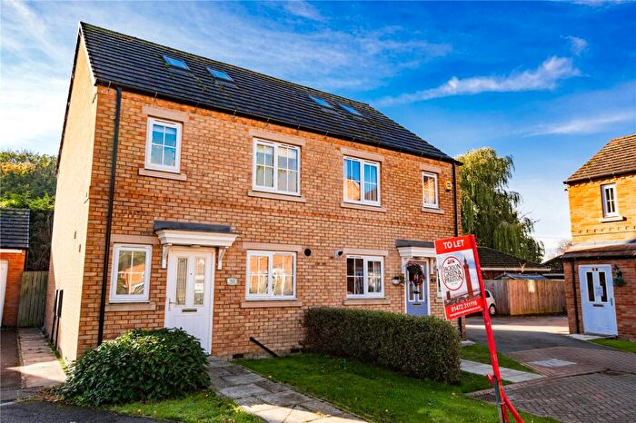 3 Bedroom Semi Detached House To Rent In Chatsworth Close, Laceby, North East Lincolnshire, DN37