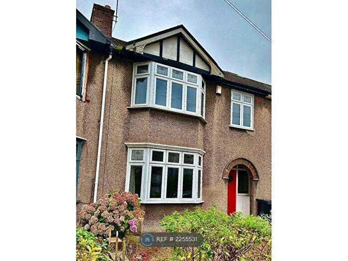 3 Bedroom Terraced House To Rent In Cranbrook Road, Bristol, BS6