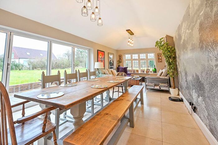 7 Bedroom Detached House To Rent In Broad Street, Guildford, GU3