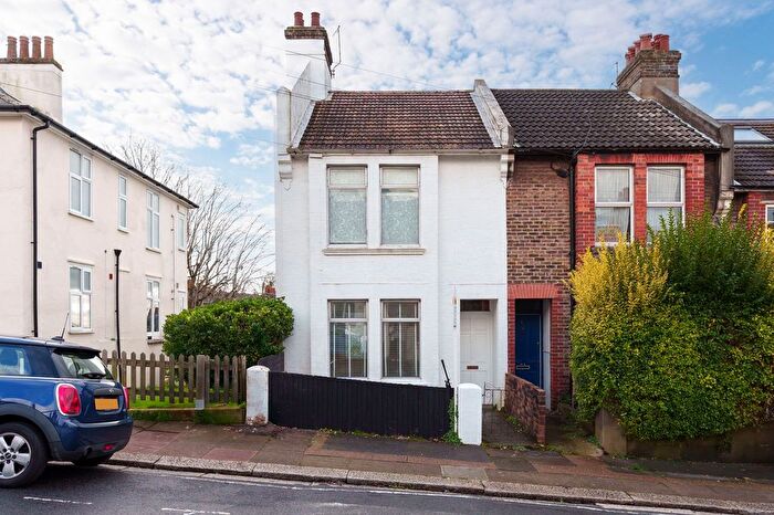 3 Bedroom Terraced House For Sale In Ladysmith Road, Brighton, BN2