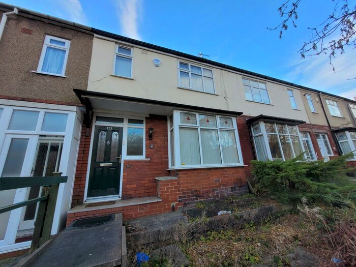 3 Bedroom Terraced House To Rent In Park Road, Bolton, BL1