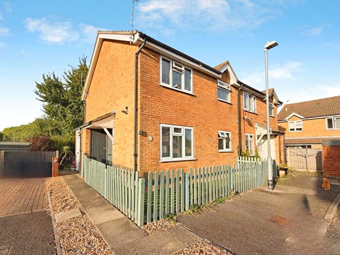 1 Bedroom End Of Terrace House To Rent In Young Close, Deal, Kent, CT14