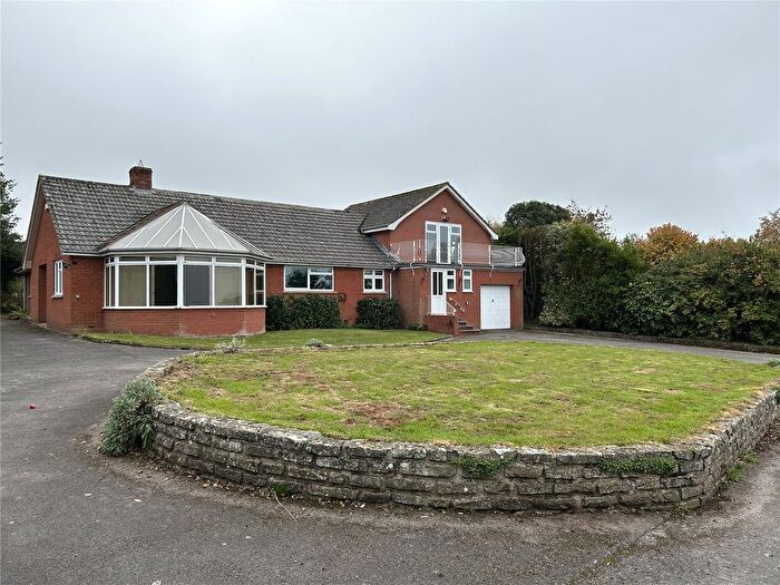 4 Bedroom Bungalow To Rent In Kingston St. Mary, Taunton, Somerset, TA2