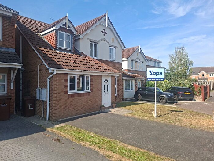 3 Bedroom Detached House For Sale In Fresh Meadows, Normanton, WF6
