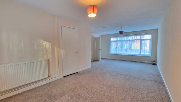 3 Bedroom Terraced House To Rent In Ryton Close, Sutton Coldfield, B73