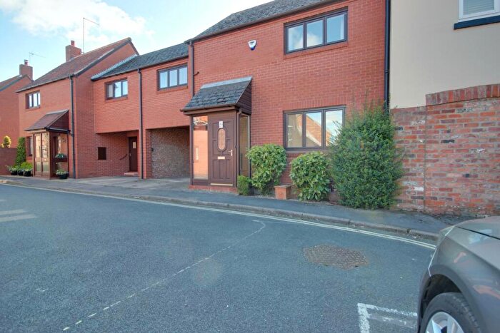 3 Bedroom Semi-Detached House For Sale In Tiger Lane, Beverley, HU17